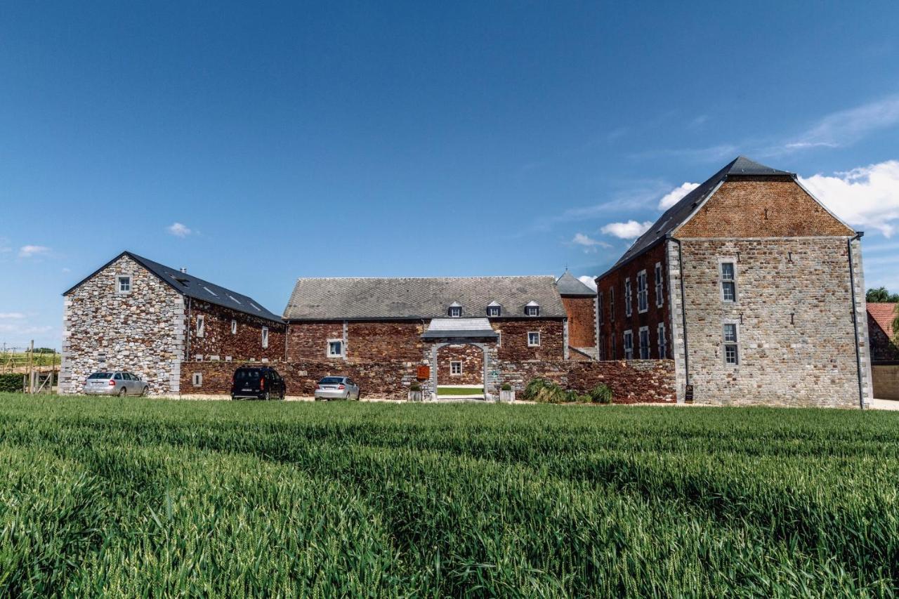 Domaine Sur Les Sarts Hotel Ohey Exterior foto